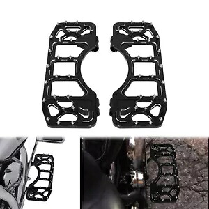 ブラックリベットワイドフットペグフロアボードハーレーツーリングソフテイルファットボーイトライク用 Black Rivet Wide Foot Pegs Floorboard For Harley Touring Softail Fatboy Trike 【並行輸入品】