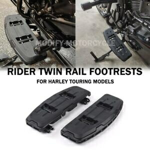 フロントツインフットボードフットレスト ハーレー CVO ロードグライドリミテッド 2014-2023 用 Front Twin Footboards Footrests For Harley CVO Road Glide Limited 2014-2023 【並行輸入品】