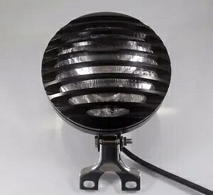 グリルボトムマウントオートバイヘッドライトクルーザーチョッパーカフェラットボバーレトロCB Grill Bottom Mount Motorcycle Headlight Cruiser Chopper Cafe Rat Bobber Retro CB 【並行輸入品】