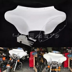 取り外し可能なバットウィングフェアリング 6インチ x 9インチ スピーカー ステレオカットアウト ハーレーロードキング用 Detachable Batwing Fairing 6\\\