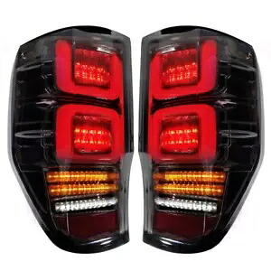 テールランプ リアライト ブラックレンズ フォード レンジャー ラプター T6 XLT PX2 ピックアップ 2012-20 に適合 TAIL LAMP REAR LIGHT BLACK LENS FIT FORD RANGER RAPTOR T6 XLT PX2 PICKUP 2012-20 【並行輸入品】