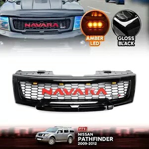 フロントグリル グロスブラックアンバー LED レッドロゴ V1 日産パスファインダー 2009-2012 FRONT GRILLE GLOSS BLACK AMBER LED RED LOGO V1 FOR NISSAN PATHFINDER 2009-2012 【並行輸入品】
