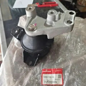 純正右エンジンマウント 2014年以降 ホンダ オデッセイ RC 50820-T6A-J01 日本 OEM Genuine Right Engine Mount 2014-up Honda Odyssey RC 50820-T6A-J01 JAPAN OEM 【並行輸入品】