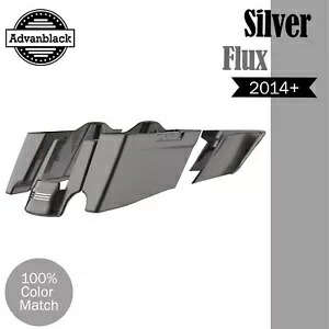 ハーレー 2014+ CVO テーパードストレッチ拡張サドルバッグに適合 シルバーフラックス Fits Harley 2014+ CVO Tapered Stretched Extended Saddlebags SILVER FLUX 【並行輸入品】
