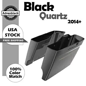 ブラック クォーツ ストレッチ サドルバッグ ボトム ピンストライプ ハーレーダビッドソン 2014+ に適合 Black Quartz Stretched Saddlebag Bottoms Pinstripe Fits Harley Davidson 2014+ 【並行輸入品】