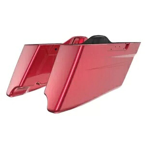 Velocity レッド Sunglo CVO テーパード拡張サドルバッグ ピンストライプ 14 歳以上のハーレーに適合 Velocity Red Sunglo CVO Tapered Extended Saddlebags Pinstripes Fits 14+ Harley 【並行輸入品】