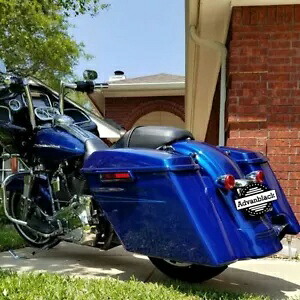 シングルカットアウト スーペリア ブルー ストレッチ サドルバッグ ピンストライプ 2014+ ハーレー用 Single Cut Out Superior Blue Stretched Saddlebag Pinstripes For 2014+ Harley 【並行輸入品】|カスタムパーツ WORLD倉庫