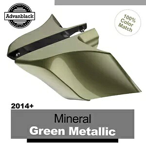 ハーレー用ミネラルグリーンメタリックAdvanblack CVOストレッチ拡張サイドカバー For Harley MINERAL GREEN METALLIC Advanblack CVO Stretched Extended Side Cover 【並行輸入品】｜カスタムパーツ WORLD倉庫