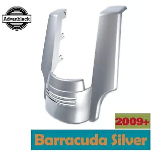 バラクーダ シルバー デュアル カットアウト ストレッチ リア フェンダー エクステンション 2009 年以降のハーレーに適合 Barracuda Silver Dual Cutout Stretched Rear Fender Extension Fits 2009+ Harley 【並行輸入品】