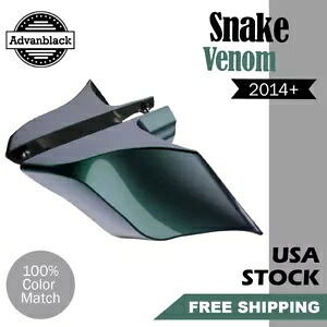 スネークヴェノム ストレッチ拡張サイドカバー ハーレーストリート ロードキンググライド 14+ に適合 Snake Venom Stretched Extended Side Cover Fits Harley Street Road King Glide 14+ 【並行輸入品】｜カスタムパーツ WORLD倉庫