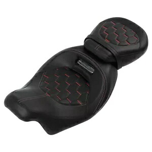 ブラックフロントリアシートハーレーツーリング CVO ロードキンググライド 2009-2023 2022 に適合 Black Front Rear Seat Fit For Harley Touring CVO Road King Glide 2009-2023 2022 【並行輸入品】