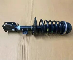 フロント左サスペンションストラット Assy スズキ SX4 1.3L AM-K07335 ガブリエル Front Left Suspension Strut Assy For Suzuki SX4 1.3L AM-K07335 GABRIEL 【並行輸入品】 55,660円