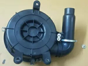 スズキサムライシエラ SJ410 SJ413 エアクリーナーアセンブリ OEM に適合 Fits For Suzuki Samurai Sierra SJ410 SJ413 Air Cleaner Assembly OEM 【並行輸入品】
