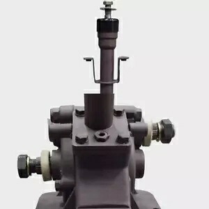 マッセイファーガソン新しいステアリングボックスアセンブリTO35 135 35 235 240 1673663T91に適合 Fits Massey Ferguson New Steering Box Assembly TO35 135 35 235 240 1673663T91 【並行輸入品】｜カスタムパーツ WORLD倉庫