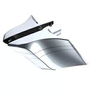 ブリリアントシルバー CVO ストレッチ拡張サイドカバー ピンストライプ 14 歳以上のハーレーに適合 Brilliant Silver CVO Stretched Extended Side Cover Pinstripes Fits 14+ Harley 【並行輸入品】