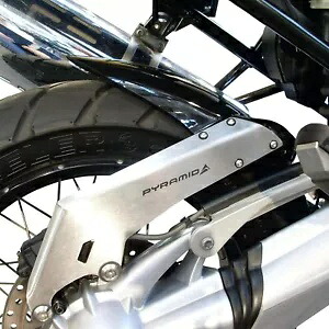 BMW R1200 GS 2004-2012 GRP ハガー グロス ブラック by Pyramid BMW R1200 GS 2004-2012 GRP Hugger Gloss Black by Pyramid 【並行輸入品】｜カスタムパーツ WORLD倉庫