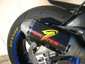 Graves スリップオン キャットバック カーボン/Ti チップ エキゾースト ヤマハ YZF-R1 R1M R1S 2015-2024 Graves Slip-On Cat-Back Carbon/Ti Tip Exhaust Yamaha YZF-R1 R1M R1S 2015-2024 【並行輸入品】｜カスタムパーツ WORLD倉庫