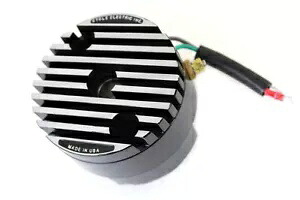 HARLEY ブラック 12 ボルト レギュレーター エンド カバー 1965-1969 FL、1965-1984 XL、に適合 HARLEY Black 12 Volt Regulator End Cover fits 1965-1969 FL, 1965-1984 XL, 【並行輸入品】