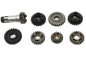 HARLEY XL トランスミッション ギアセット 4 速用 1979-1984 XL に適合 HARLEY XL Transmission Gear Set for 4 Speeds fits 1979-1984 XL, 【並行輸入品】