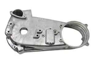 HARLEY ポリッシュインナープライマリーカバー 1971-1984 FX、1971-1984 FXE、1971-198 に適合 HARLEY Polished Inner Primary Cover fits 1971-1984 FX, 1971-1984 FXE, 1971-198 【並行輸入品】