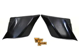 ハーレー ワイアット ガトリング コンター サイド カバー セット 2009-2013 FLT に適合 HARLEY Wyatt Gatling Contour Side Cover Set fits 2009-2013 FLT, 【並行輸入品】