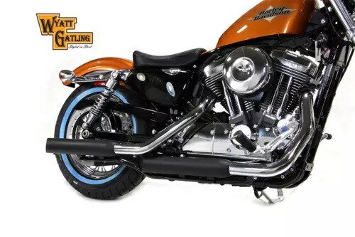 HARLEY ワイアット ガトリング ブラック サイド スラッシュ マフラー セット 2014-UP XL に適合 HARLEY Wyatt Gatling Black Side Slash Muffler Set fits 2014-UP XL, 【並行輸入品】