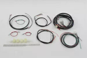 HARLEY ワイヤリングハーネスキットは 1977-1978 XLH に適合します。 HARLEY Wiring Harness Kit fits 1977-1978 XLH, 【並行輸入品】｜カスタムパーツ WORLD倉庫