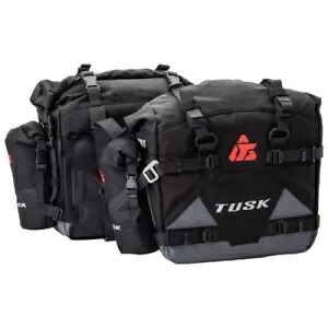 タスク パニア ラックとタスク パイロット パニア バッグおよびトップ ラック付きボトル ホルダー Tusk Pannier Racks with Tusk Pilot Pannier Bags and Bottle Holders with Top Rack 【並行輸入品】