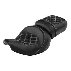 運転席 助手席 インディアン チーフテン ダークホース 16-23 ホワイトステッチに適合 D Passenger Seat Fit For Indian Chieftain Dark Horse 16-23 White Stitching 【並行輸入品】
