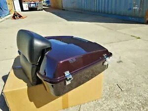 ブラックチェリー レイザー ツアーパック チョップドバックレスト付き ハーレーツーリング 97-08用 Black Cherry Razor Tour Pak with Chopped Backrest for Harley Touring 97-08 【並行輸入品】