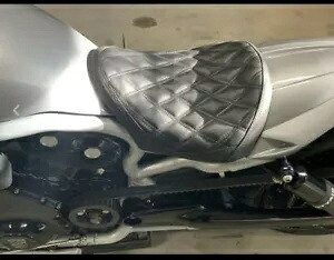 ハーレー V-ROD ナイトロッド V ロッド マッスル VROD 用シート + リアフェンダー SEAT + REAR FENDER FOR HARLEY V-ROD NIGHT ROD V ROD MUSCLE VROD 【並行輸入品】
