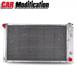 3 列アルミラジエーターシボレー 68-1973 シェベル/68-77 エルカミノ、71-79 インパラに適合 3 Row Aluminum Radiator fit Chevy 68-1973 Chevelle/68-77 El Camino,71-79 Impala 【並行輸入品】 50,820円