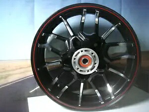 インディアン リア ホイール チャレンジャー ブラック レッド ストライプ 16x5 アロイ スポーク 1523501-1876 Y4 Indian Rear Wheel Challenger Black Red Stripe 16x5 Alloy Spoke 1523501-1876 Y4 【並行輸入品】｜カスタムパーツ WORLD倉庫