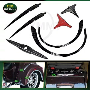 リアトランクラッチトリムフェンダートップフレアハーレートライグライド用リーディングリップアクセント Rear Trunk Latch Trim Fender Top Flares Leading Lip Accents For Harley Tri Glide 【並行輸入品】