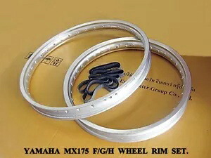 フィット ヤマハ MX175 F/G/H フロント&リア アルミ ホイール リム セット シルバー + ラバー [mi] Fit YAMAHA MX175 F/G/H FRONT& REAR ALUMINIUM WHEEL RIM SET SILVER+RUBBER [mi] 【並行輸入品】