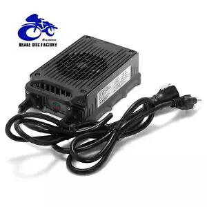 60V 12A E-バイク充電器 SUR-RON ライトビー X セグウェイ電動バイク用 60V 12A E-Bike Charger For SUR-RON Light Bee X For Segway Electric Motorcycle 【並行輸入品】｜カスタムパーツ WORLD倉庫