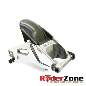 2009 - 2015 アプリリア RSV4 R スイングアーム リアフェンダー ハガー ストレート スイング アーム ストック 2009 - 2015 APRILIA RSV4 R SWINGARM REAR FENDER HUGGER STRAIGHT SWING ARM STOCK 【並行輸入品】