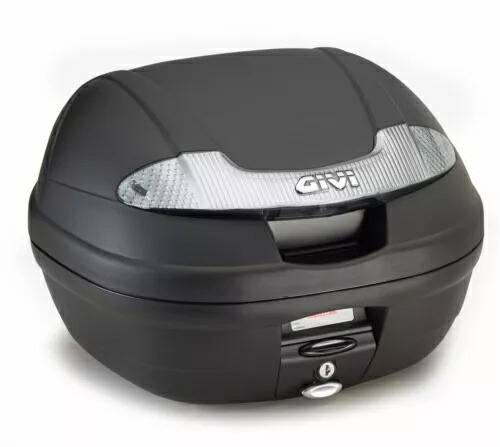 ヤマハ MT125 2023 トップボックスコンプリートセット GIVI E340NT CASE + SR2166 RACK + PLATE YAMAHA MT 125 2023 TOP BOX complete set GIVI E340NT CASE + SR2166 RACK + PLATE 【並行輸入品】
