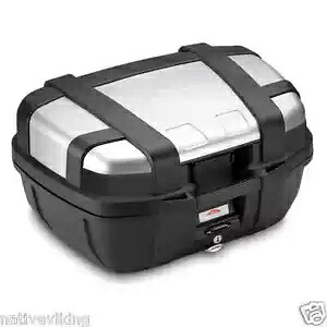 GIVI トレッカーケース 52L トップボックス トップケース + R1200GSA リアプレート (TRK52N + SRA5102) GIVI TREKKER CASE 52L TOP BOX TOP CASE + R1200GSA REAR PLATE (TRK52N + SRA5102) 【並行輸入品】