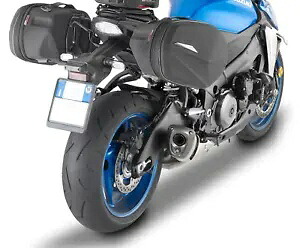 スズキ GSX-S1000 2023 GIVI ST609 EASYLOCK サイドパニア + TE3119 ホルダーラック Suzuki GSX-S1000 2023 GIVI ST609 EASYLOCK SIDE PANNIERS + TE3119 Holder Racks 【並行輸入品】