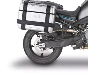 CFMOTO 800 MT 2022 パニアセット GIVI PL9225 サイドケースラック + TRK33N パニアバッグ CFMOTO 800 MT 2022 Pannier Set GIVI PL9225 Side Case Rack + TRK33N Panniers Bags 【並行輸入品】 104,500円