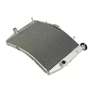 エンジン水ラジエーター冷却スズキ GSX-R1000 2017-2020 2018 19 に適合 Engine Water Radiator Cooling Fits For Suzuki GSX-R1000 2017-2020 2018 19 【並行輸入品】