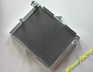 56 ミリメートルラジエータートライアンフヴィテッセ MK II 2.0L 1968-1971 フルアルミニウム 56MM Radiator For Triumph Vitesse MK II 2.0L 1968-1971 Full Aluminum 【並行輸入品】｜カスタムパーツ WORLD倉庫