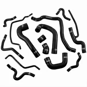 ブラックシリコンラジエーターヒーターホースキット 2004-2011 SAAB 93 9-3 9-3X 1.8T 2.0T用 Black Silicone Radiator Heater Hose Kit for 2004-2011 SAAB 93 9-3 9-3X 1.8T 2.0T 【並行輸入品】