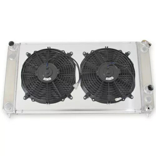 4 列/コアラジエーター + シュラウド + ファン 1996-2005 シボレー S10 ブレザー GMC ジミー 4.3L 4 Row/Core Radiator+Shroud+Fan for 1996-2005 Chevy S10 Blazer GMC Jimmy 4.3L 【並行輸入品】