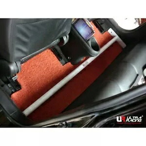 ルームクロスバー 01-06 ホンダ シビック (ES)/インテグラ (DC5)/アキュラ RSX ウルトラ レーシング用 Room Cross Bar for 01-06 Honda Civic (ES)/ Integra (DC5)/ Acura RSX Ultra Racing 【並行輸入品】｜カスタムパーツ WORLD倉庫