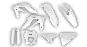 ベータ Xtrainer 300 2015 2016 2017 2018 2019 2020 2021 2022 リスタイルプラスチックキット Beta Xtrainer 300 2015 2016 2017 2018 2019 2020 2021 2022 Restyle Plastic kit 【並行輸入品】｜カスタムパーツ WORLD倉庫 56,870円