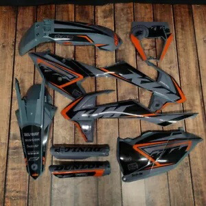 プラスチック + グラフィックス KTM 2017 2018 2019 XC-W XCF-W EXC EXC-F Plastics + Graphics KTM 2017 2018 2019 XC-W XCF-W EXC EXC-F 【並行輸入品】 147,400円