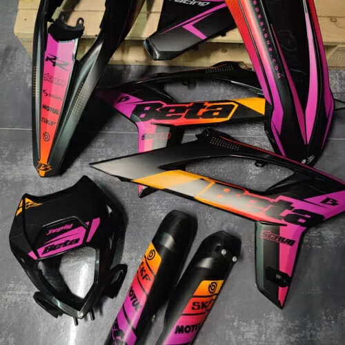 プラスチック + グラフィックス ベータ RR 2020 2021 2022 適用 Plastics + Graphics Beta RR 2020 2021 2022 applied 【並行輸入品】