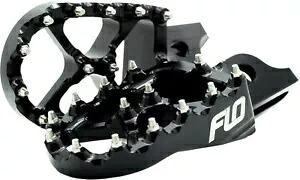 FLO MOTORSPORTS ブラック プロ シリーズ フットペグ - FPEG-795-4BLK FLO MOTORSPORTS Black Pro Series Footpegs - FPEG-795-4BLK 【並行輸入品】|カスタムパーツ WORLD倉庫
